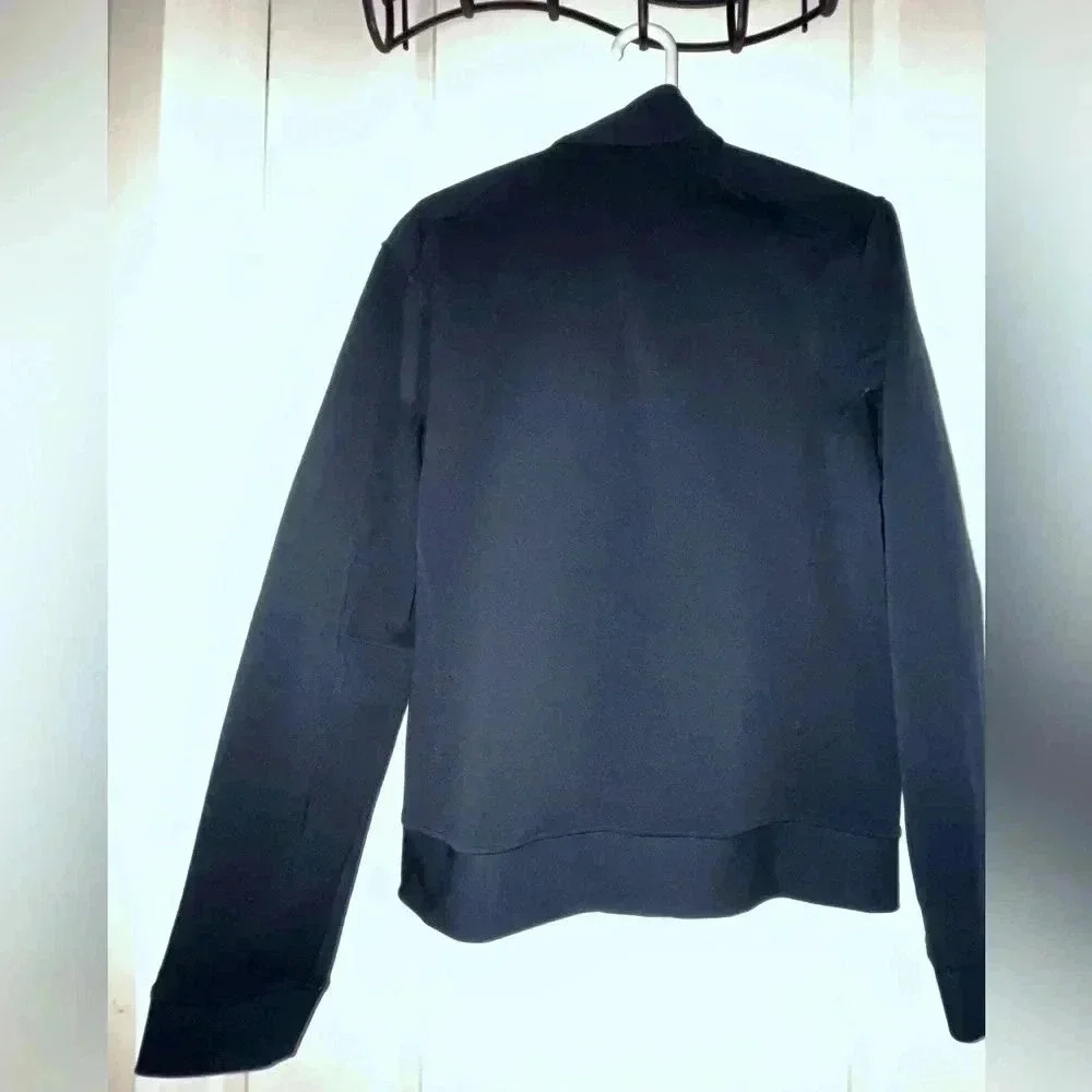 Mens Lululemon navy full zip jacket - Picture 2 of 4